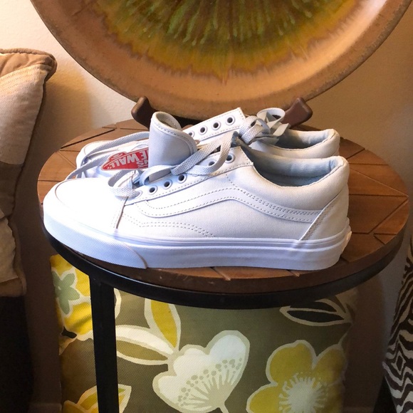 Vans Shoes - Vans!!!!brand new women’s 9 men’s 7.5